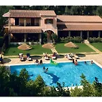 شقة Corfu Club