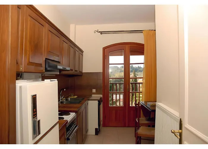 Corfu Club Apartment *